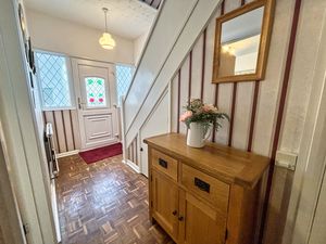 Photo 19- click for photo gallery